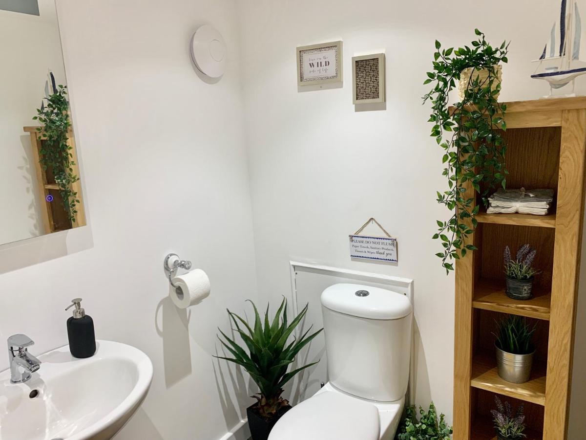 Number 57 - Self Check-In, Self-Catering Apartment For East Midlands Airport Kegworth Exteriör bild